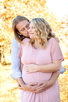 Kaysie and Ben Maternity Nov 2021